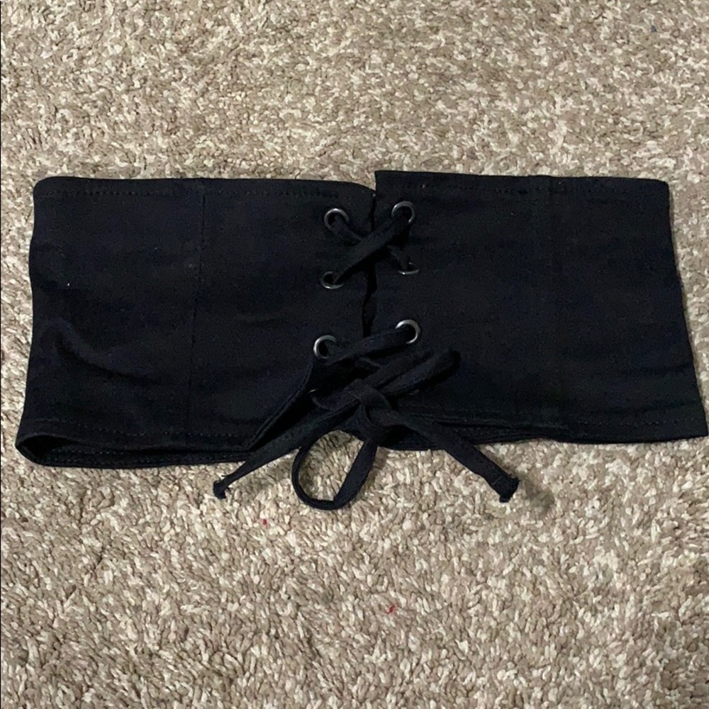 Lace up corset belt